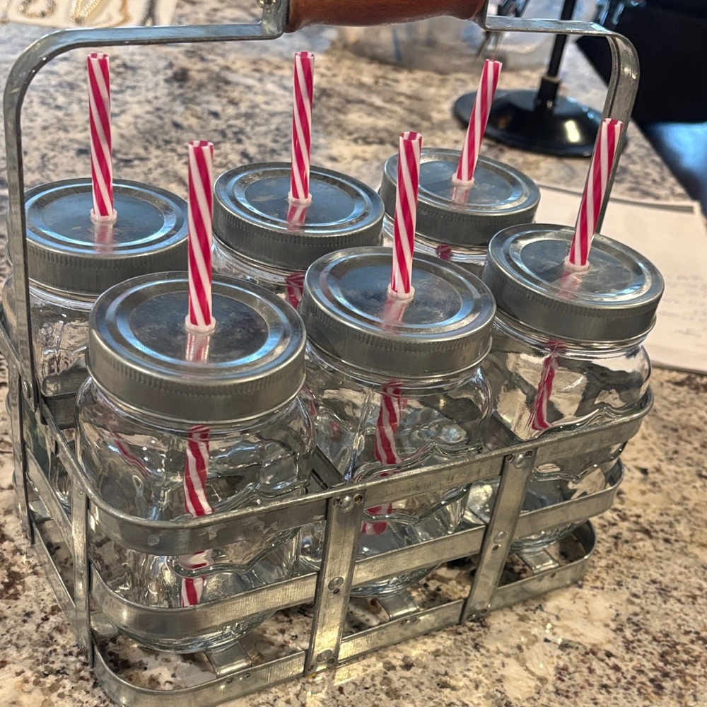 Set of 6 Glass Mason Jars with Silver Lids & Red and White Stripe Straws